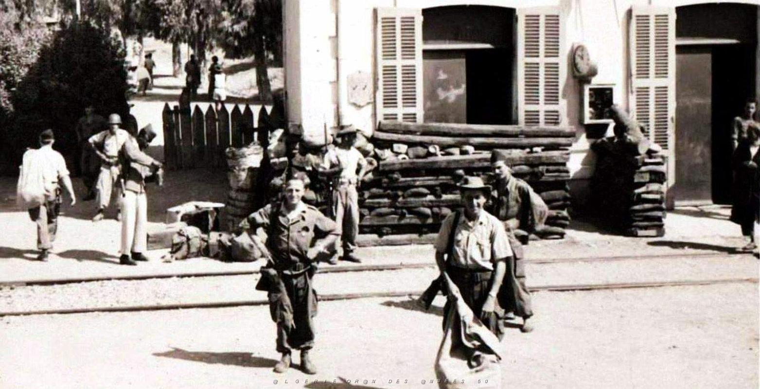 1238- Tazmalt - La Gare2.jpg